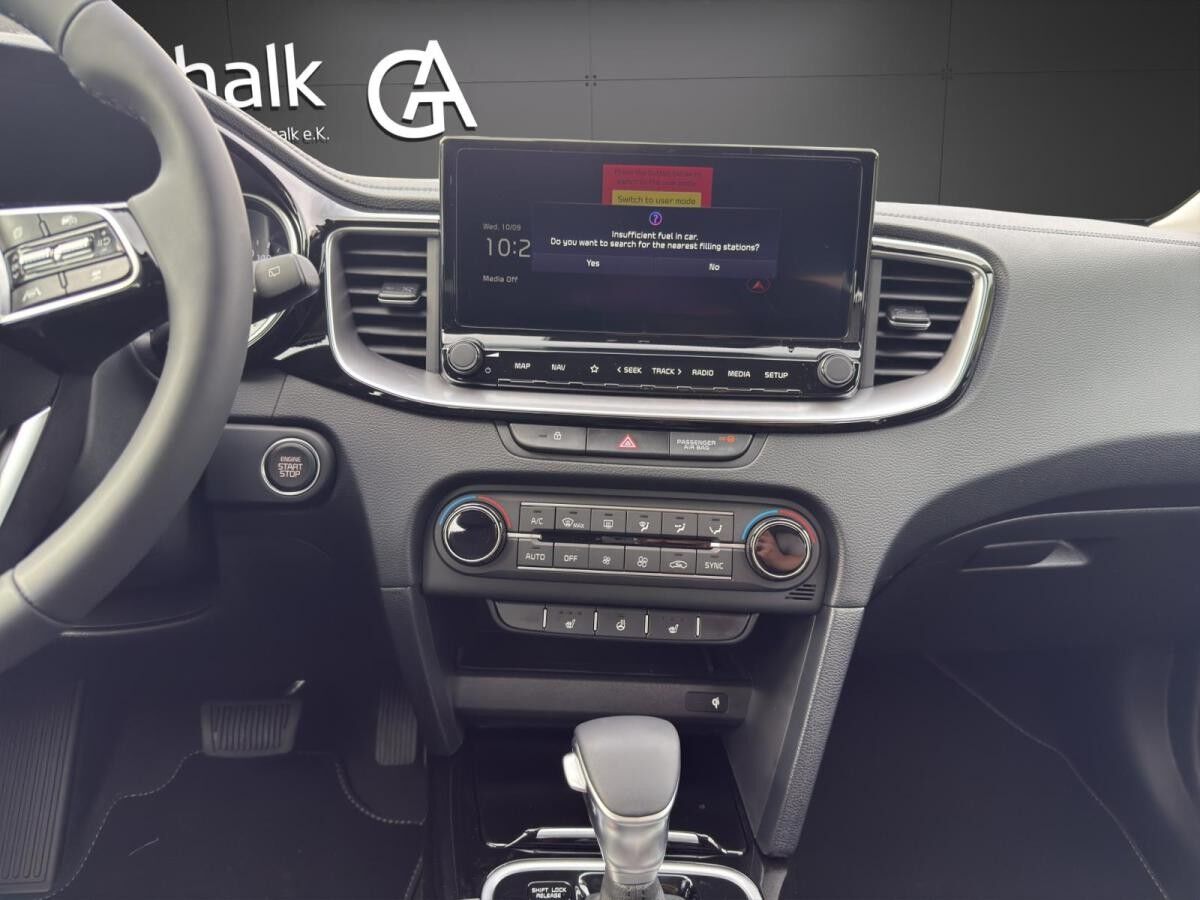 Kia Ceed 1.5 T-GDI 140 PS DCT Spirit *Tech-Paket*