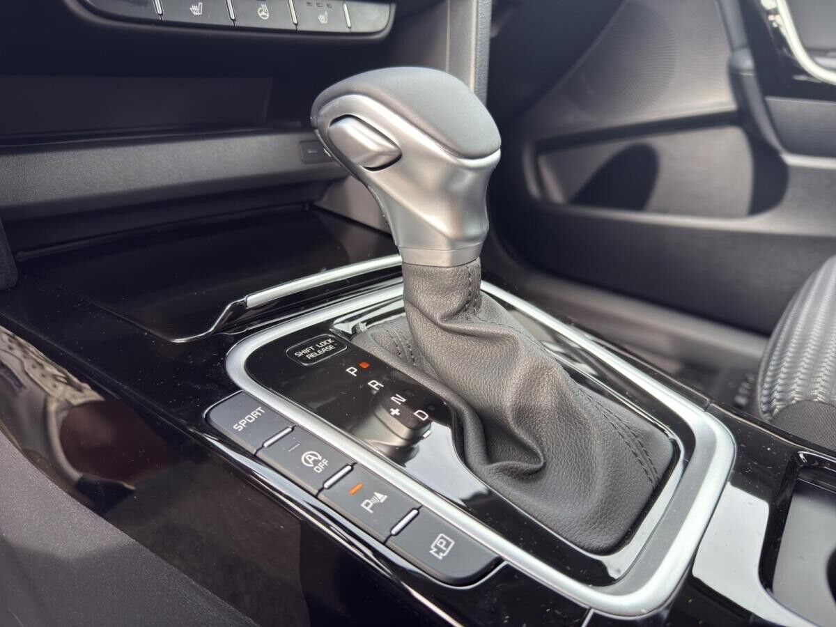 Kia Ceed 1.5 T-GDI 140 PS DCT Spirit *Tech-Paket*