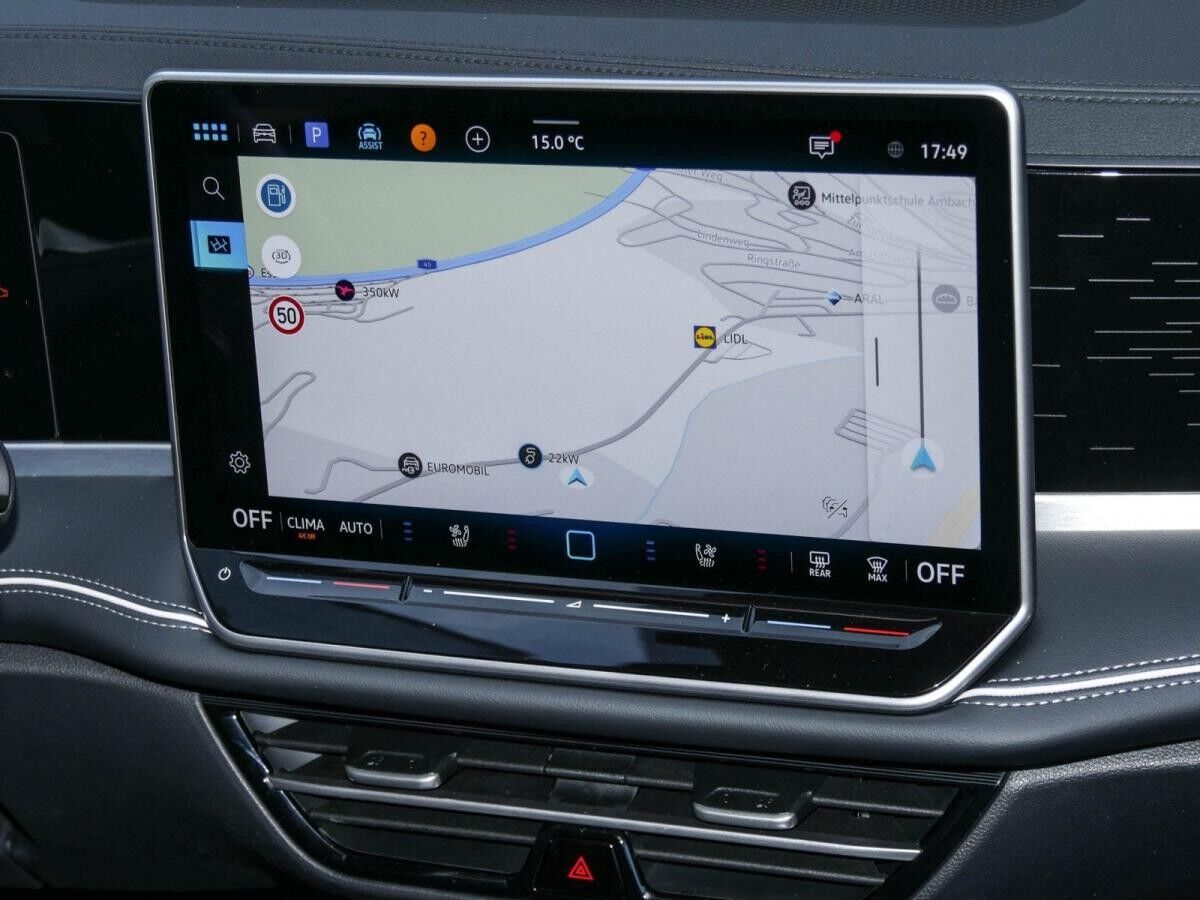 Volkswagen Passat Business 2,0 TDI 7 DSG AHK,IQ Lagerwagen !