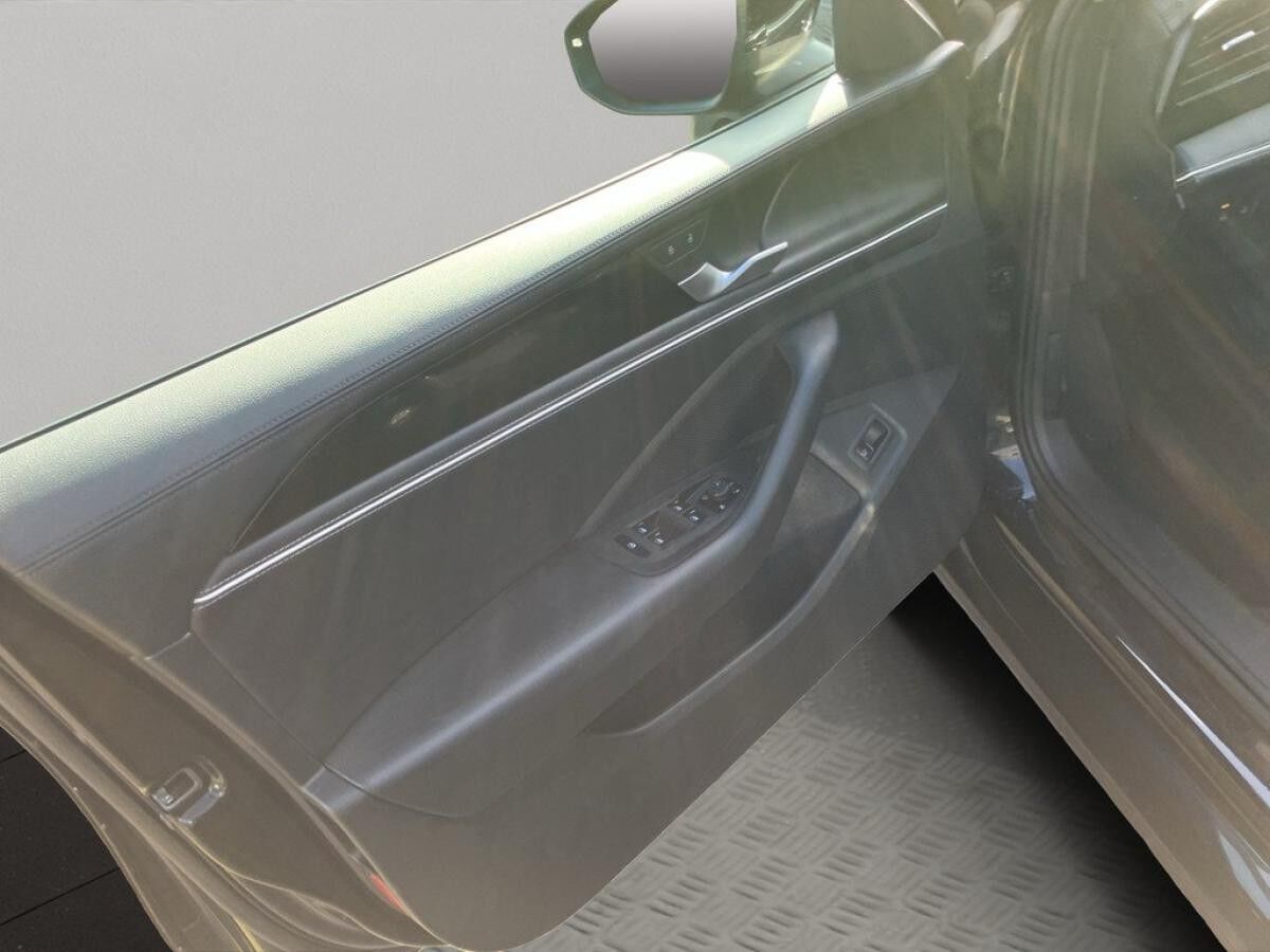 Volkswagen Passat Variant 1.5 TSI eHybrid DSG Business Navi