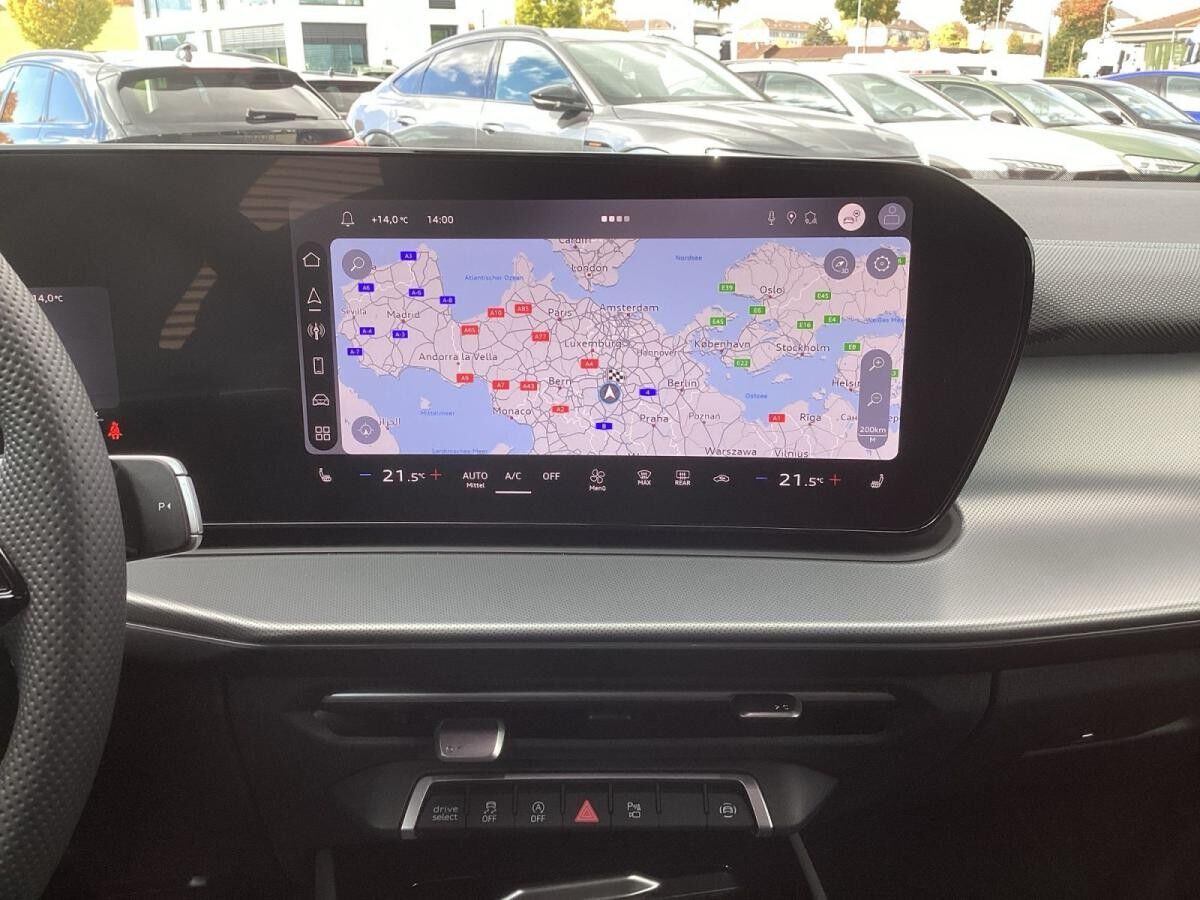 Audi Q3 SUV TFSI S tronic