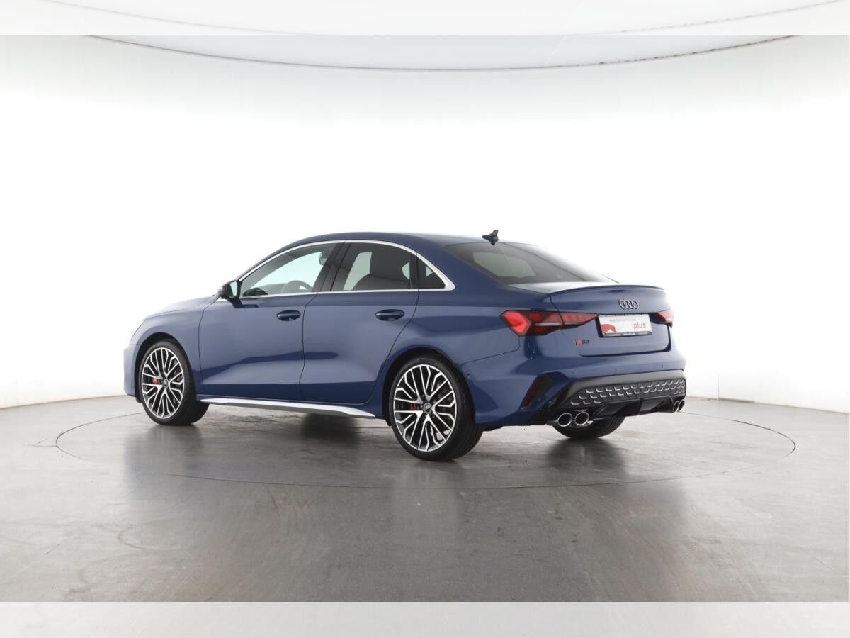Audi S3 Limousine TFSI quattro S tronic MMI NAVI+