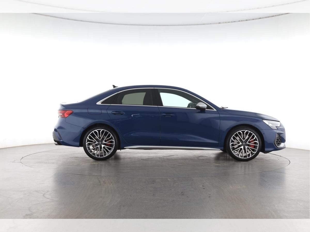 Audi S3 Limousine TFSI quattro S tronic MMI NAVI+