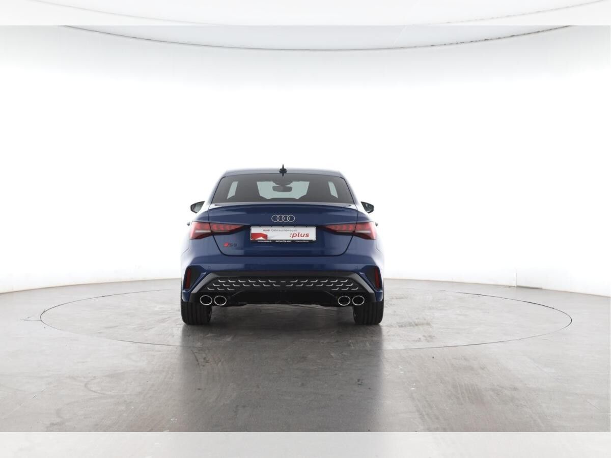Audi S3 Limousine TFSI quattro S tronic MMI NAVI+