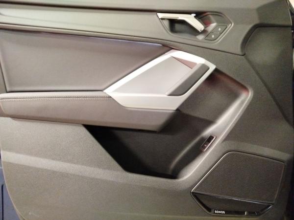 Audi Q3 Sportback 35 TFSI S tronic S line LED Navi Sonos DAB VC