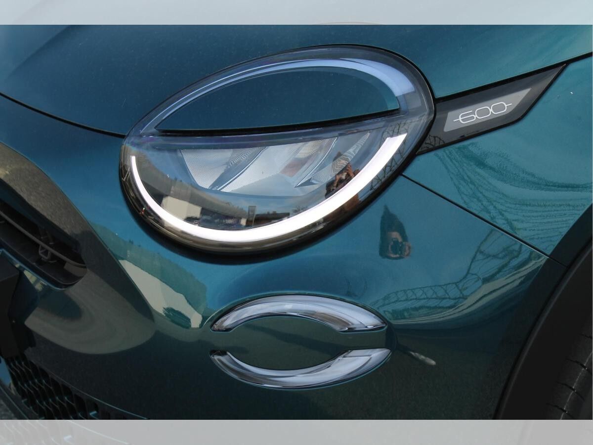 Fiat 600 🔥Hybrid Icon 1.2 T3 107 kW (145 PS) 🔥❗️sofort verfügbar❗️