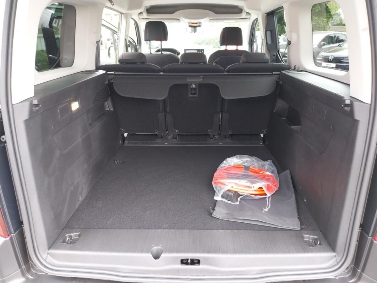 Peugeot Rifter E-Rifter L2 GT 136 +11KW OBC+Winter+Navi+WP
