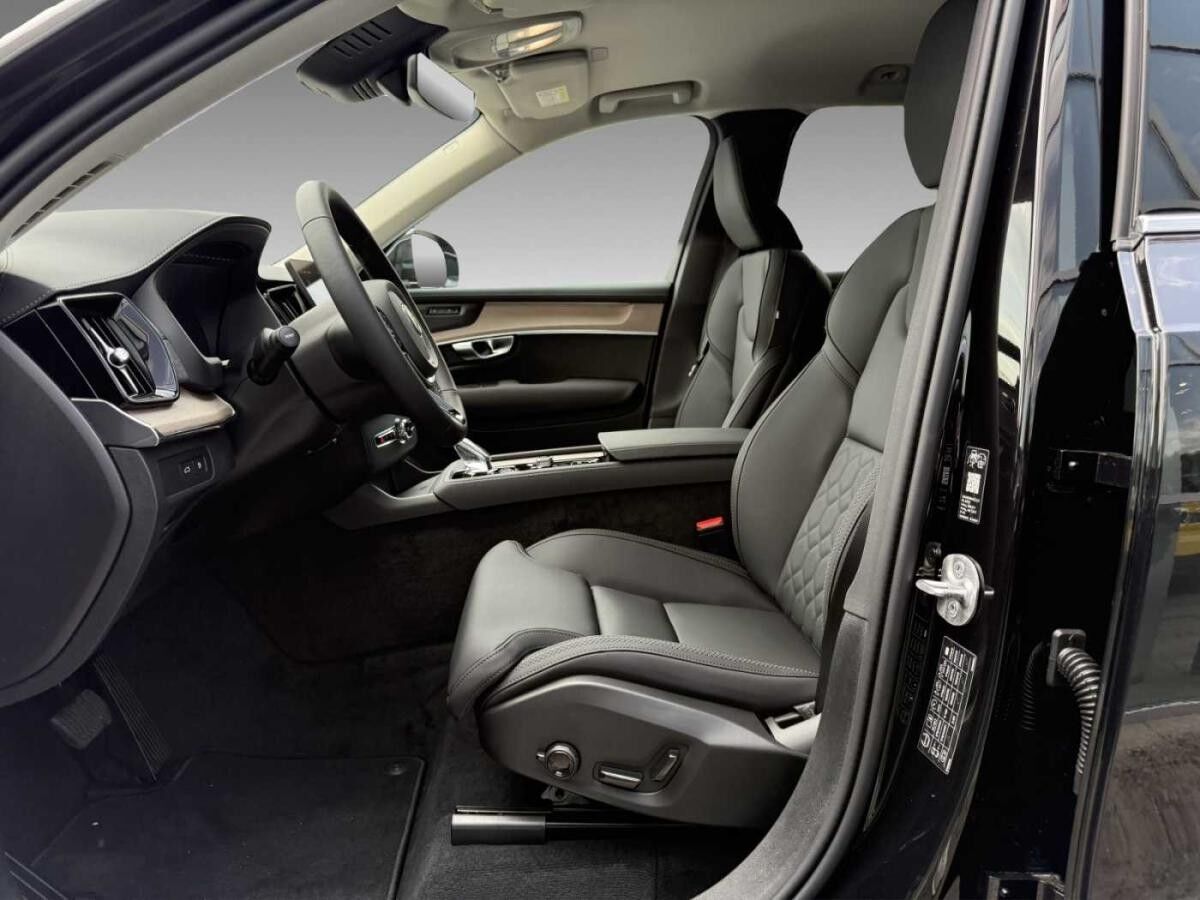 Volvo XC90 T8 Plus Bright+HK+AHK+360°