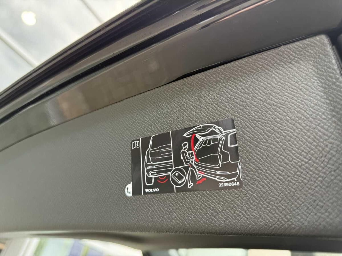 Volvo XC90 T8 Plus Bright+HK+AHK+360°
