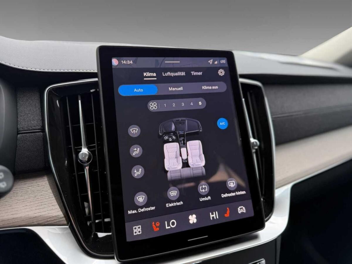 Volvo XC90 T8 Plus Bright+HK+AHK+360°