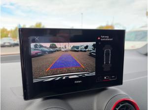 Audi Q2 35 TFSI S-LINE COMP+MATRIX+KAMERA+CARPLAY