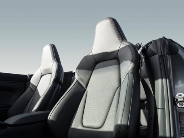 Porsche 992 Carrera T Cabriolet - 0711 Leasing – Exklusiv. Direkt. Stuttgart.