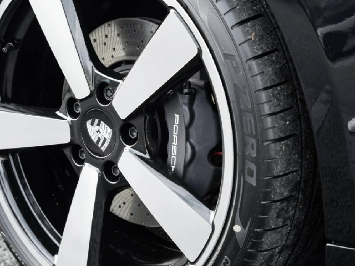 Porsche 992 Carrera  Coupé - 0711 Leasing – Exklusiv. Direkt. Stuttgart.