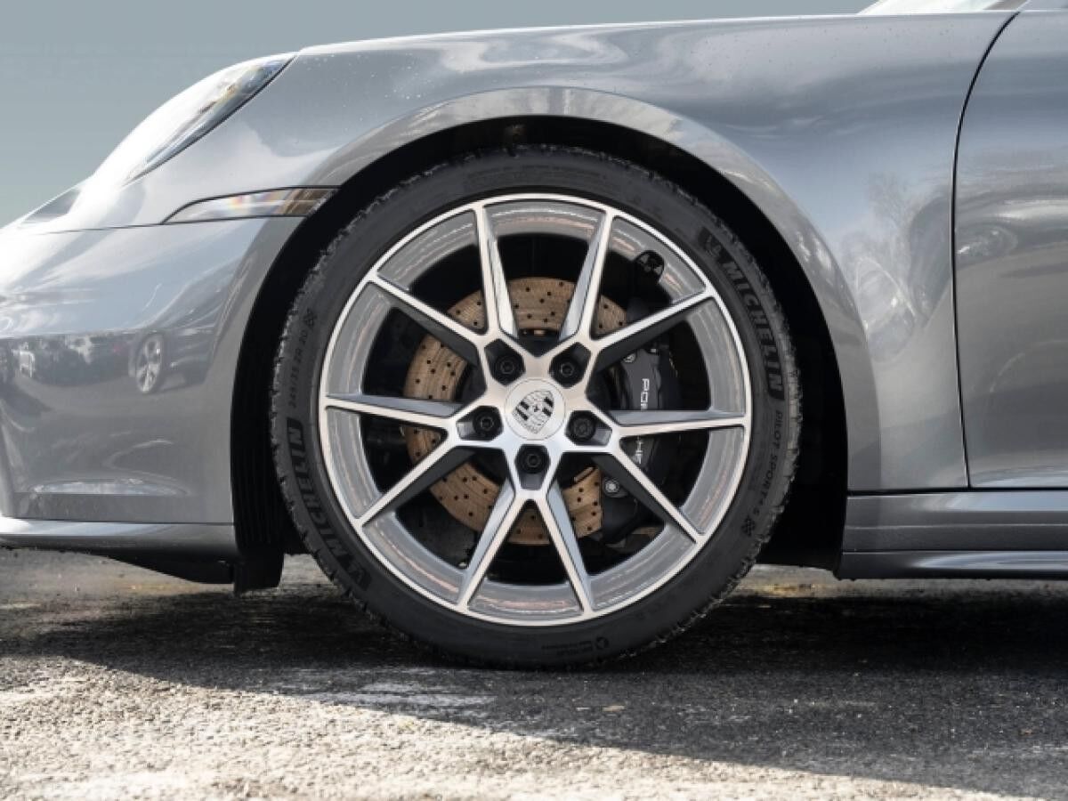 Porsche 992 Carrera T Cabriolet - 0711 Leasing – Exklusiv. Direkt. Stuttgart.