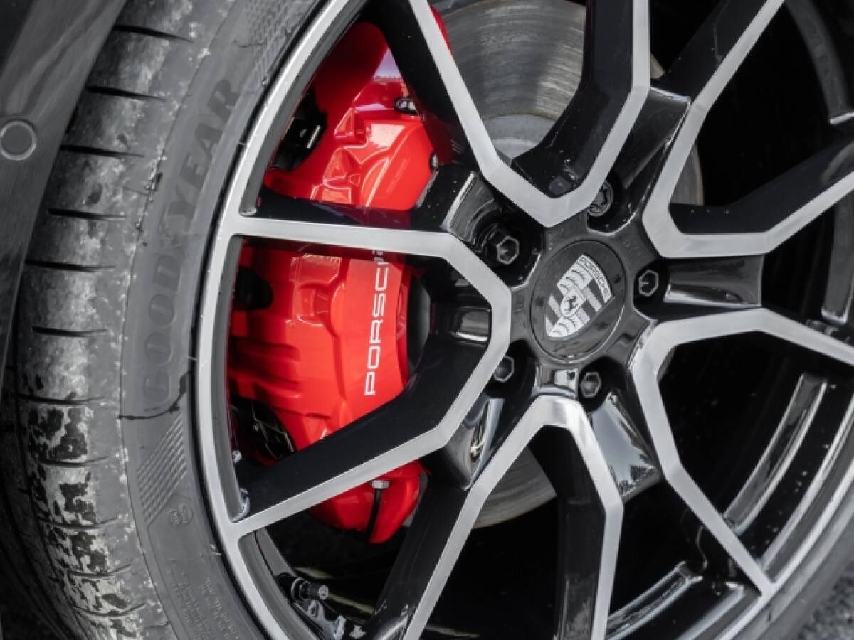 Porsche Taycan 4S - 0711 Leasing – Exklusiv. Direkt. Stuttgart.