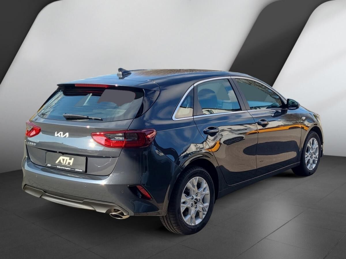 Kia Ceed CEED_5 1.5T 140 DCT7 VIS KOMF+ (NAV)