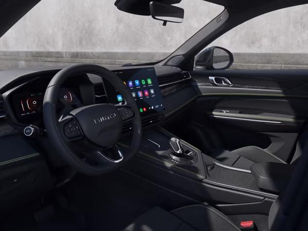 LYNK & Co 01 PHEV Core / Frei Konfigurierbar!