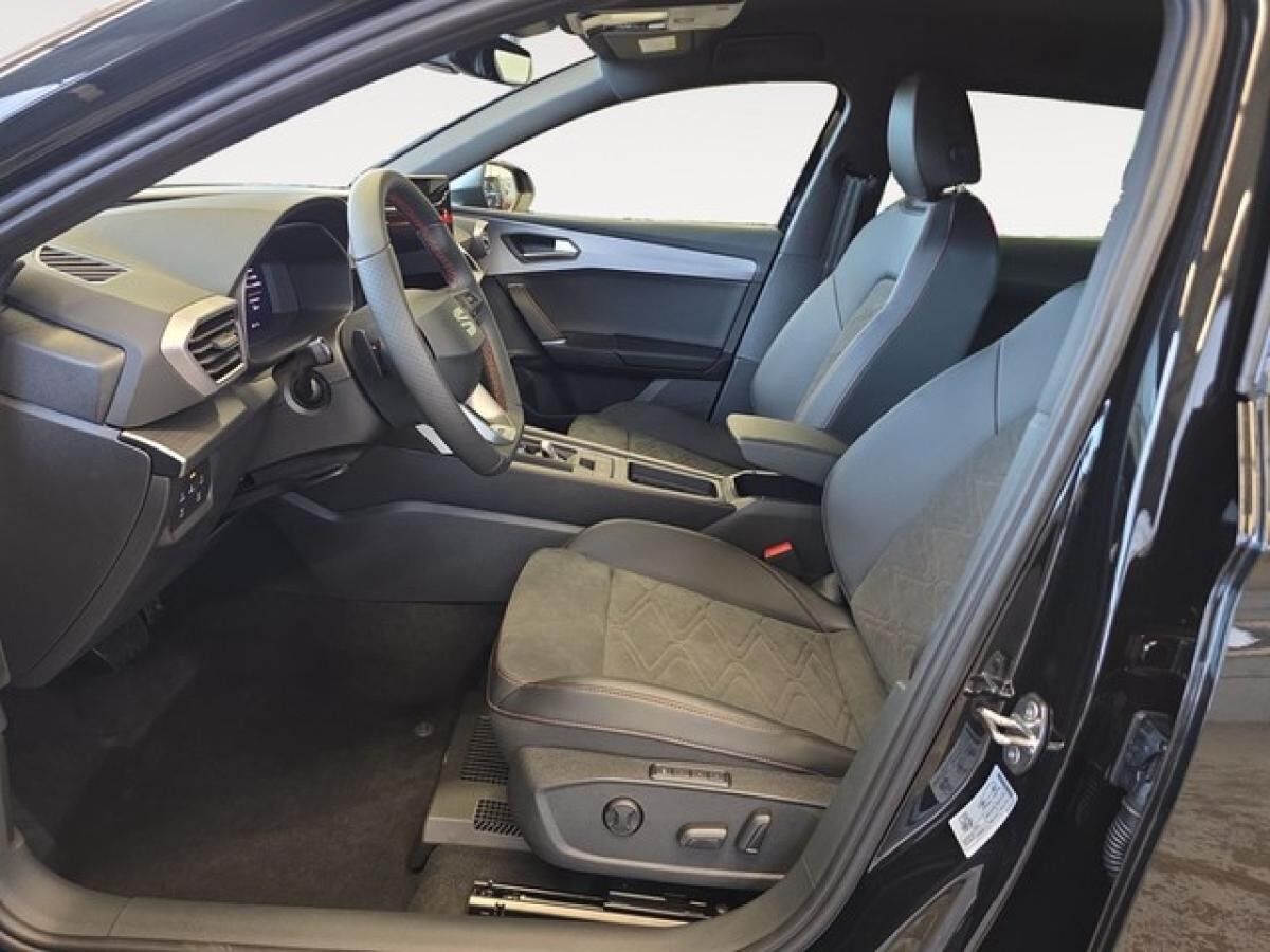 Seat Leon Leon ST FR 1.5 e-Hybrid AHK LED Kamera Beats Navi