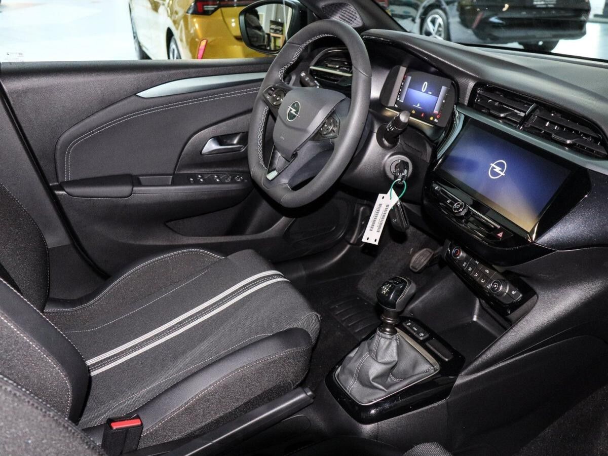 Opel Corsa YES !! KOMFORTPAKET & ALLWETTERREIFEN !!