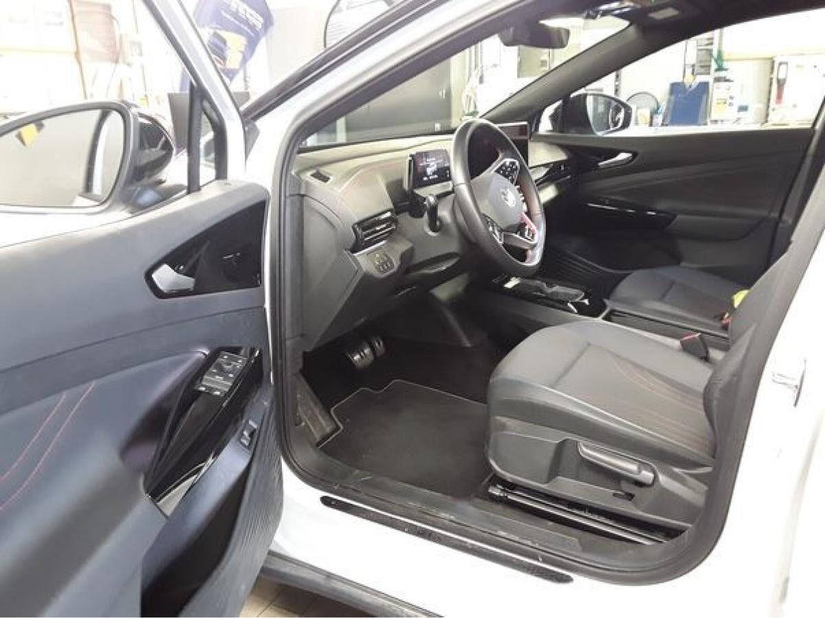 Volkswagen ID.4 GTX Navi Kamera AHK Pano LED Stdhzg ACC Volkswagen ID.4 GTX Navi Kamera AHK Pano LED Stdhzg ACC