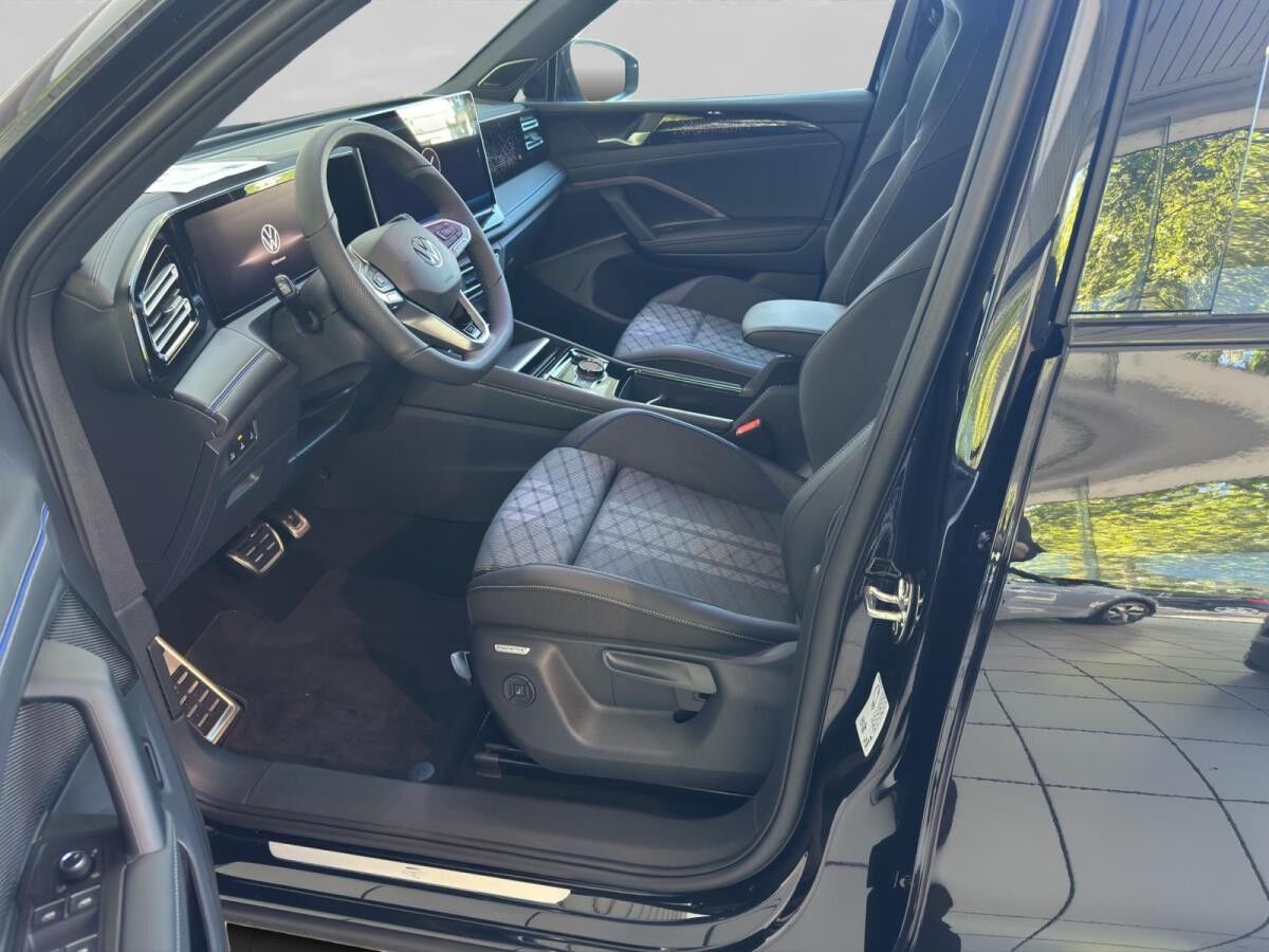 Volkswagen Tiguan R-Line 1.5 eHybrid 177PS/115PS *70.235 Euro Listenpreis*