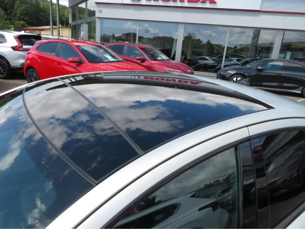 Hyundai IONIQ 6 First Edition / Gravity Gold Matt