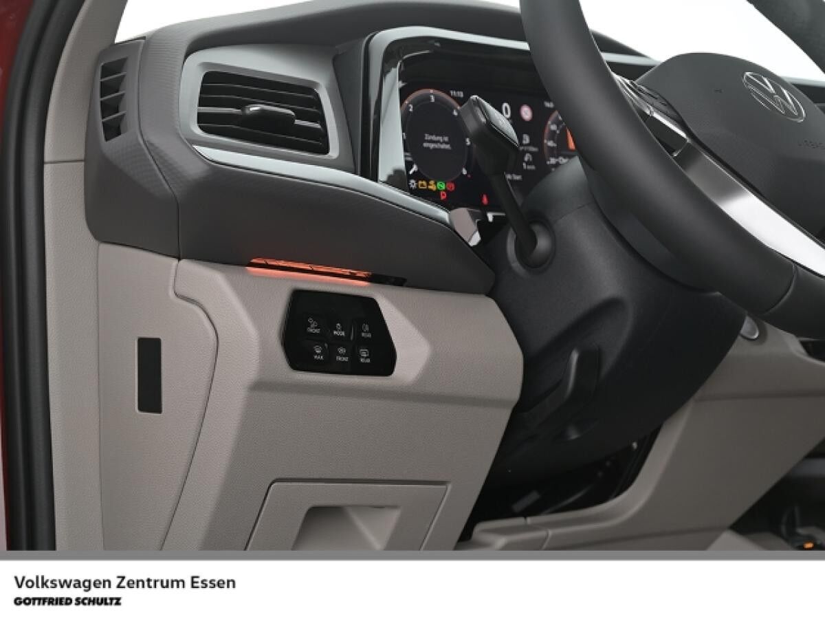 Volkswagen T7 Multivan Life 2.0 TDI (Essen)