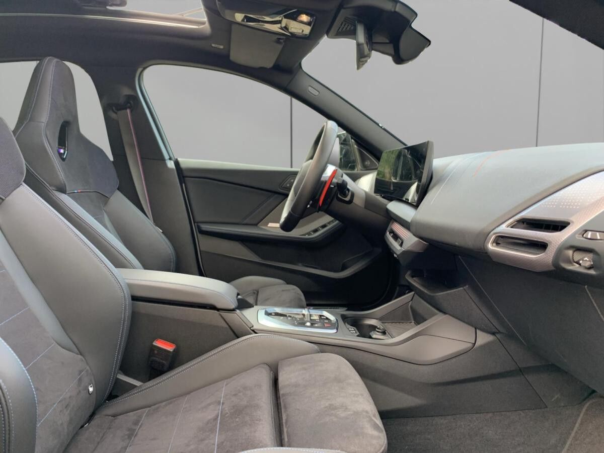 BMW M235 Gran Coupe  | 19" DrivingAss. Prof.