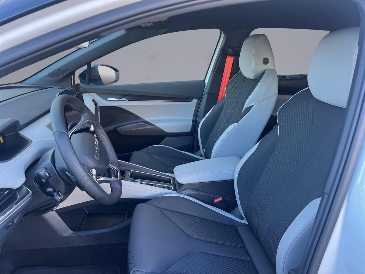 Skoda Elroq 85 First Edition MAXX WÄRMEPUMPE AHK LED