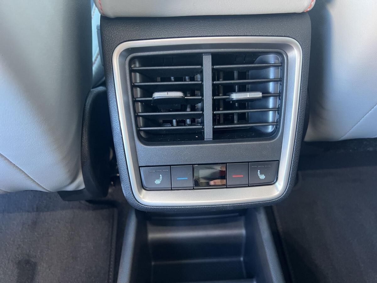 Skoda Elroq 85 First Edition MAXX WÄRMEPUMPE AHK LED