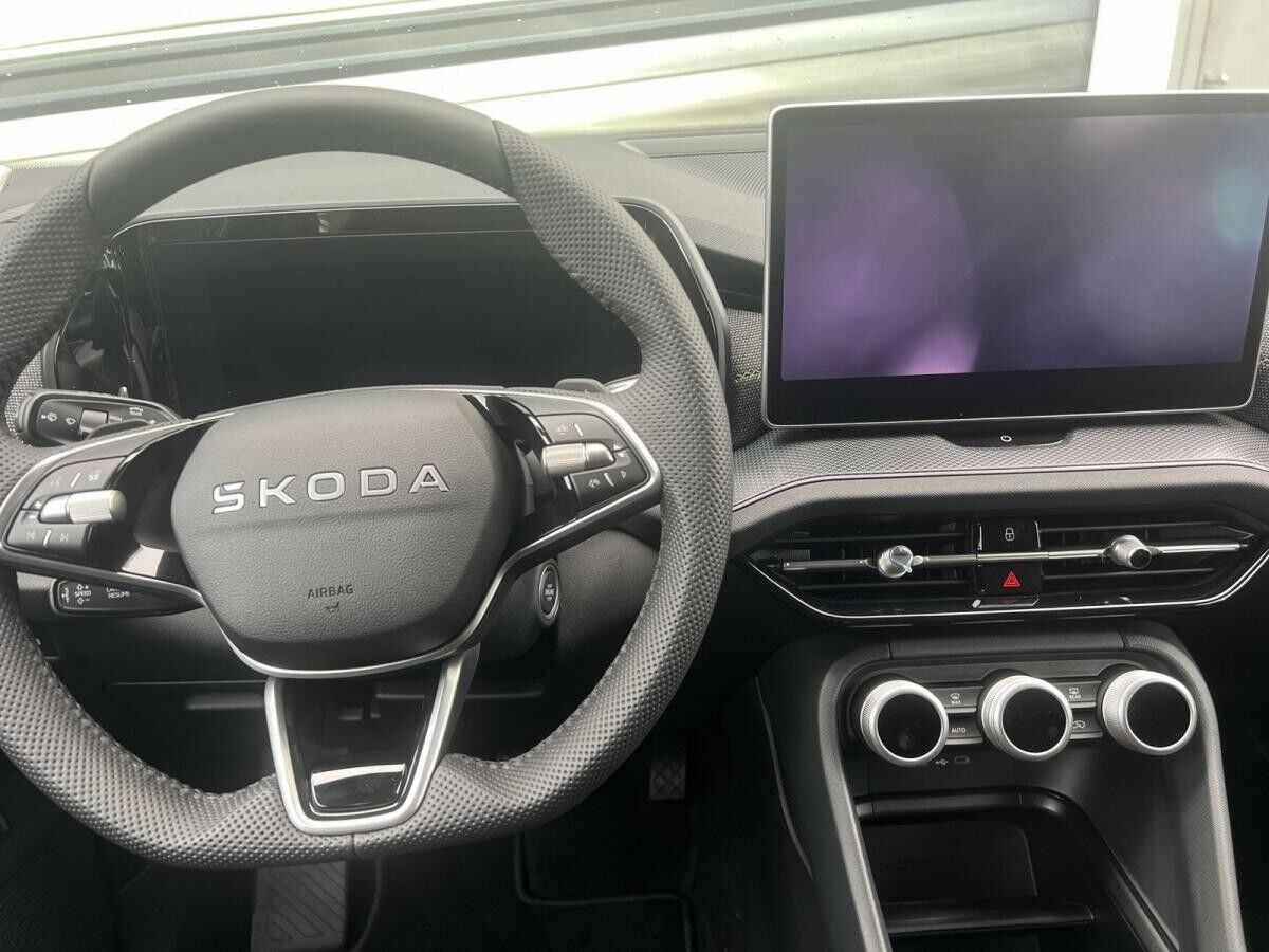 Skoda Kodiaq Selection 2.0 TDI DSG NAVI 7-Sitzer