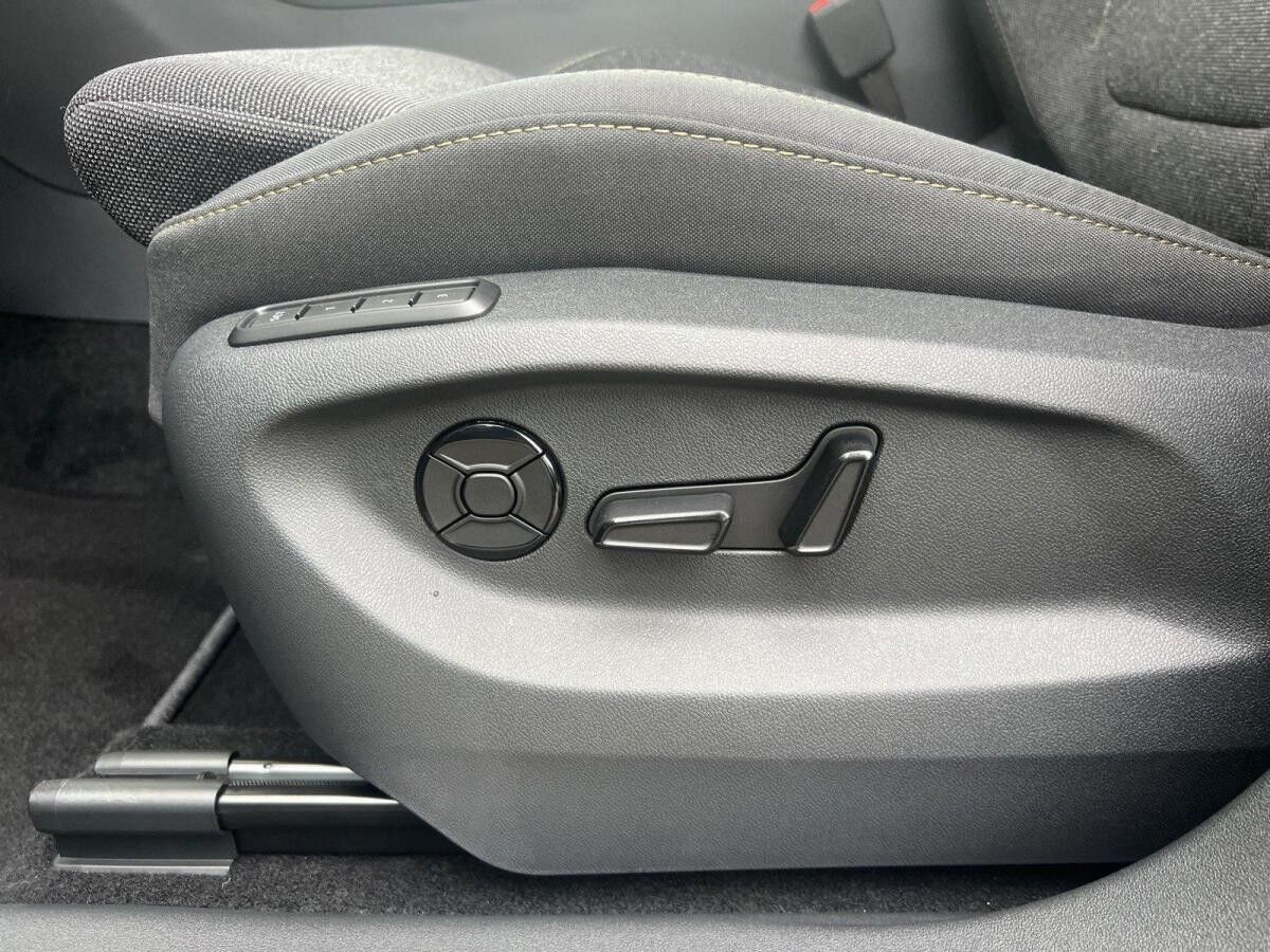 Skoda Kodiaq Selection 2.0 TDI DSG NAVI 7-Sitzer