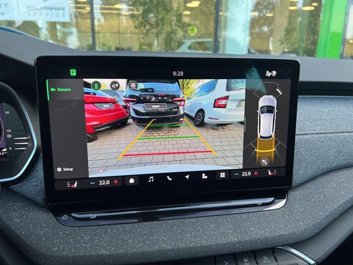 Skoda Octavia Combi Tour 2.0 TDI DSG LED NAVI DAB