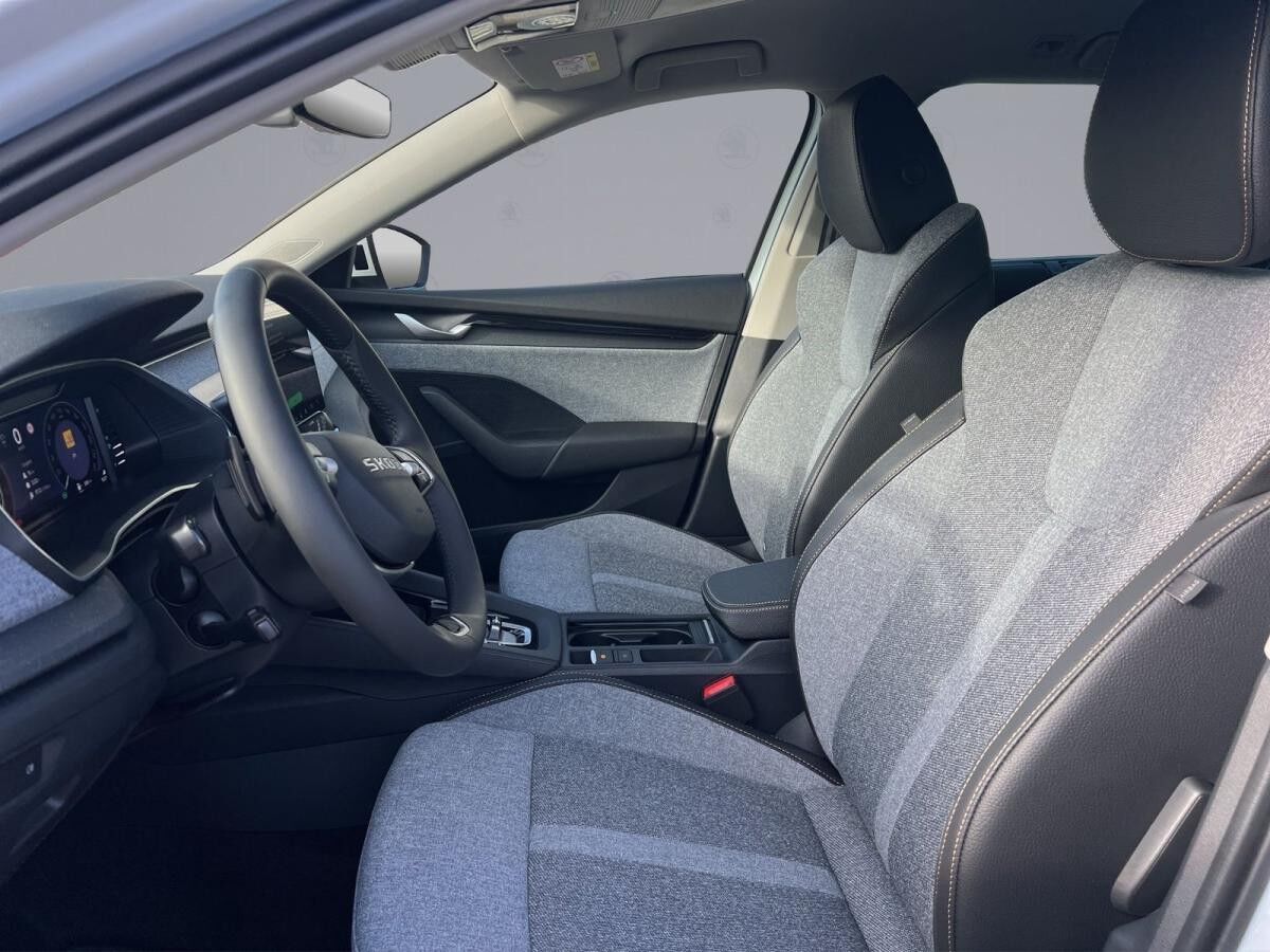 Skoda Octavia Combi Tour 2.0 TDI DSG LED NAVI DAB