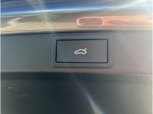 Skoda Octavia Combi Tour 2.0 TDI DSG LED NAVI DAB AHK