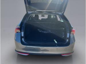 Skoda Octavia Combi Tour 2.0 TDI DSG AHK LED NAVI DAB