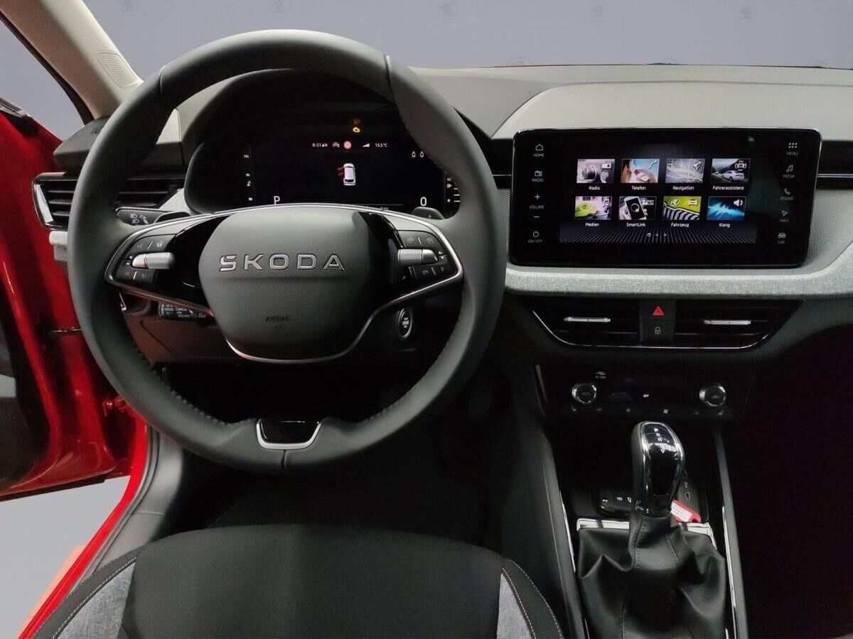 Skoda Kamiq Tour 1.5 TSI DSG BLACK NAVI AHK LED