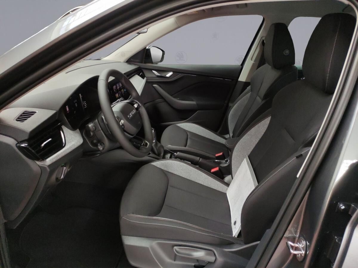 Skoda Kamiq Tour 1.5 TSI DSG BLACK AHK LED