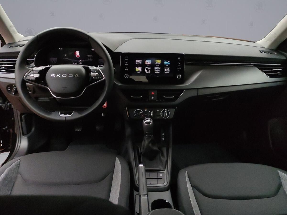 Skoda Kamiq Essence 1.0 TSI KLIMA SITZHEIZUNG