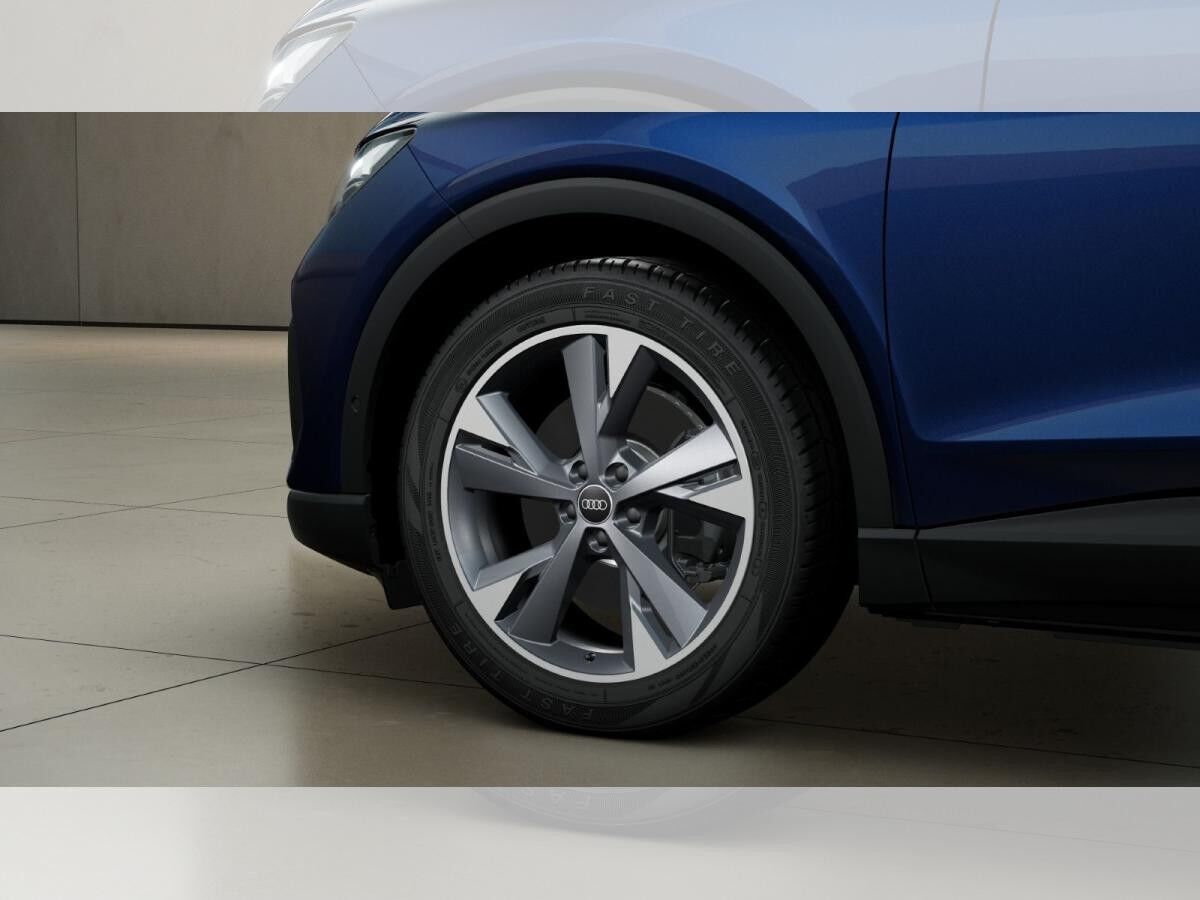 Audi Q4 e-tron Sportback 45 e-tron Navi Kamera AHK Inkl. Winterräder