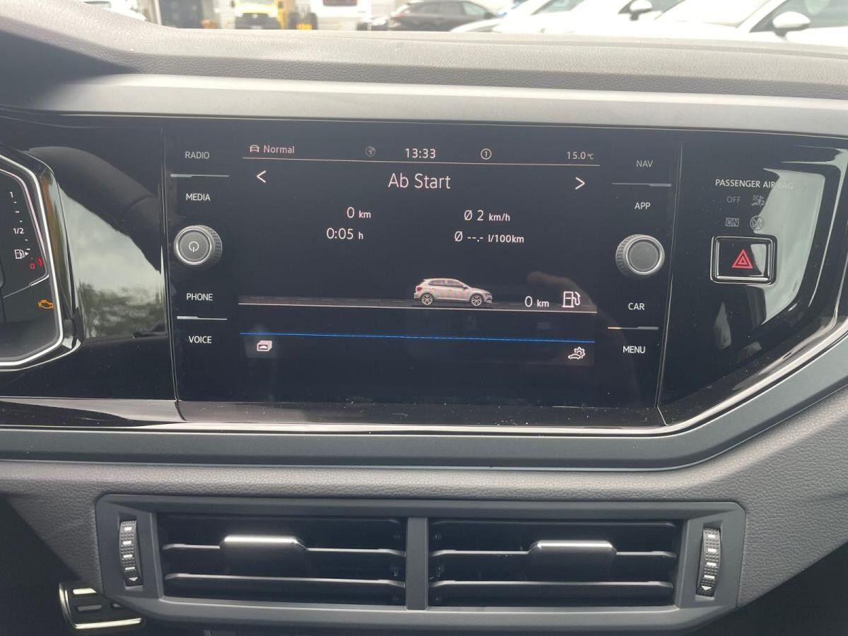 Volkswagen Polo R-Line 1.0 TSI DSG *Pano*WR*RFK*Keyless* !! sofort verfügbar !!