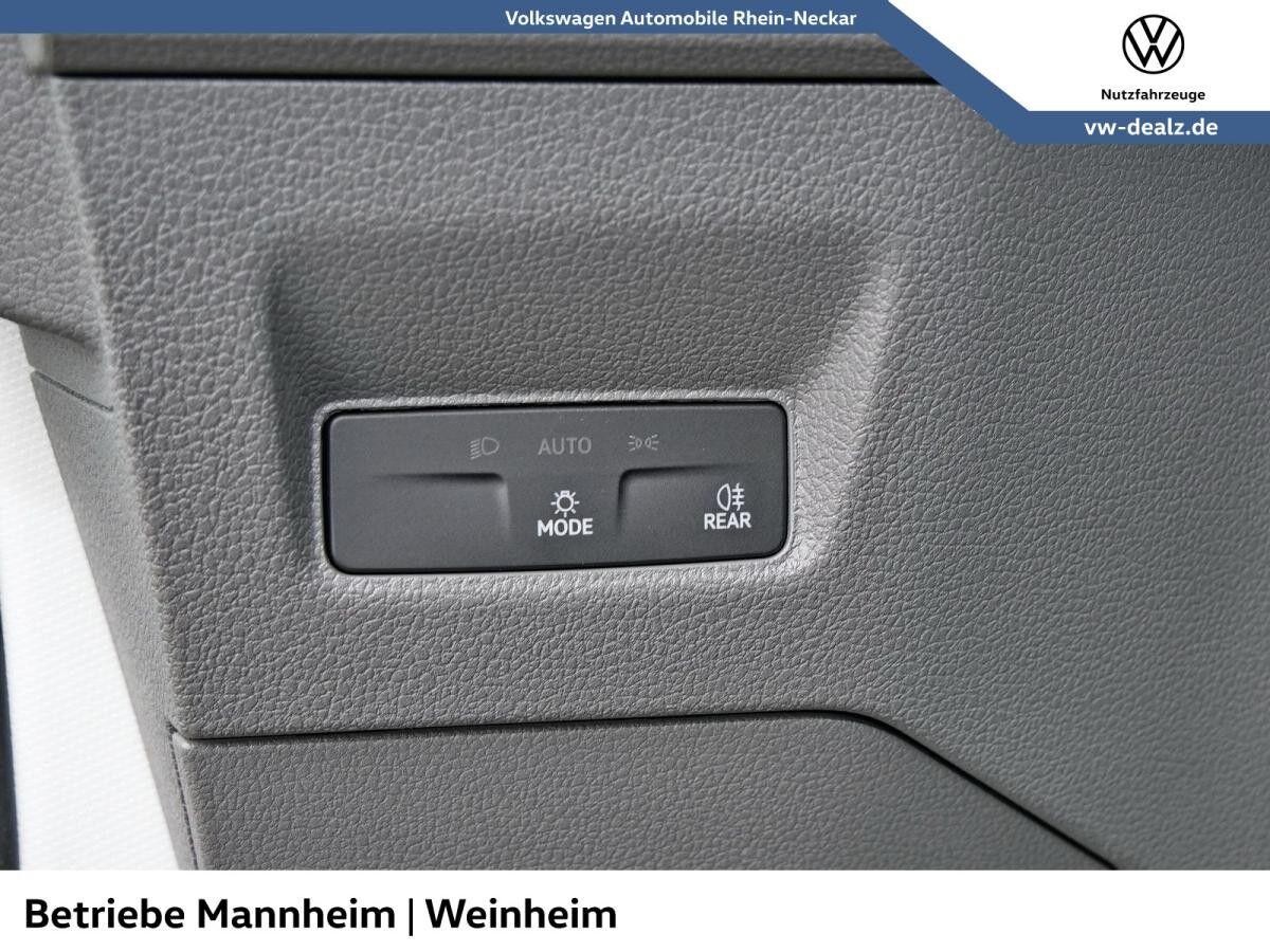 Volkswagen Crafter 35 Kasten 2.0 TDI Automatik AC AHK Navi
