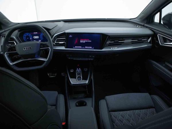 Audi Q4 e-tron Q4 Sportback 45 e-tron*S-LINE*MATRIX*AHK*360*HUD