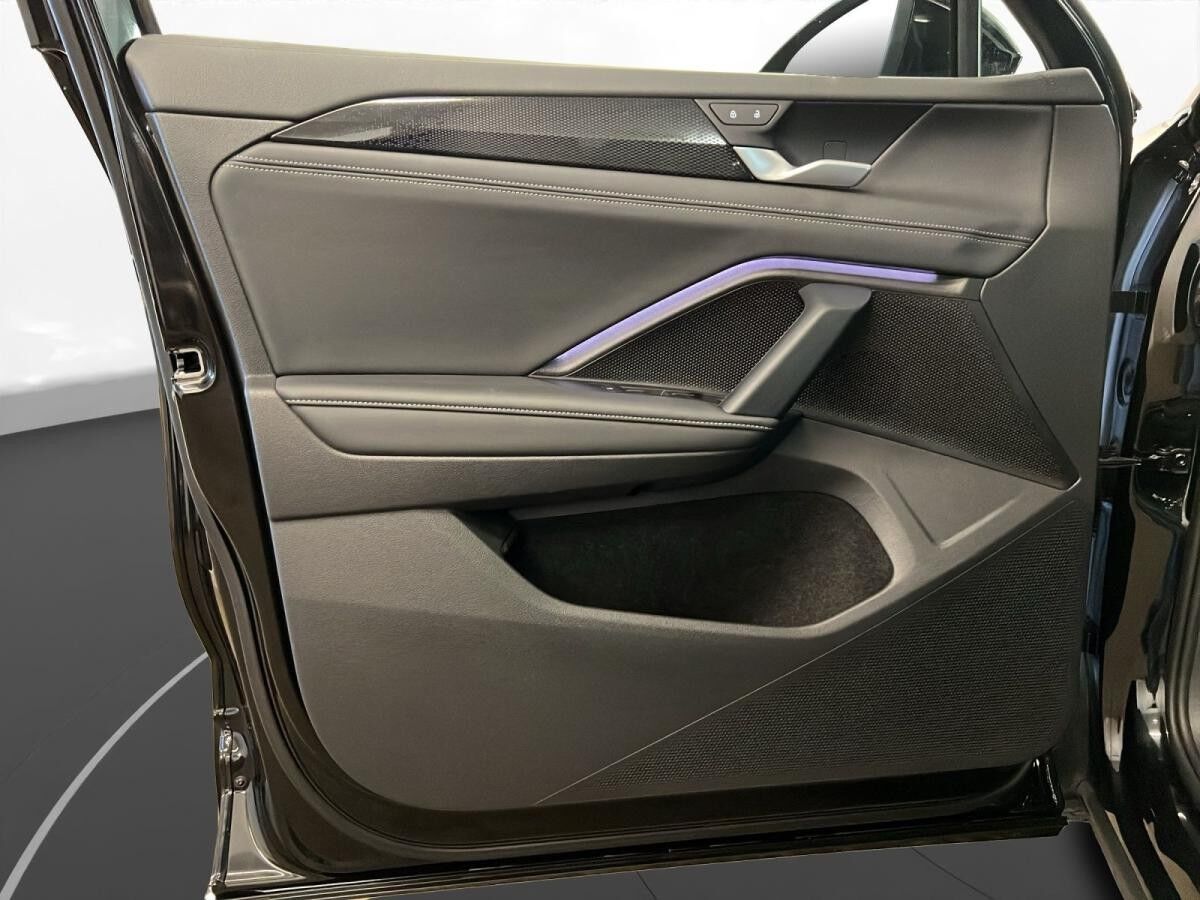 Volkswagen Tayron 2.0 TDI 4M Life 7-Sitzer AHK Matrix LM 19" ACC