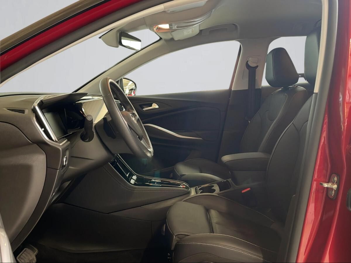Opel Grandland GSE Plug-In Hybrid 300 PS AHK Leder **sofort verfügbar**