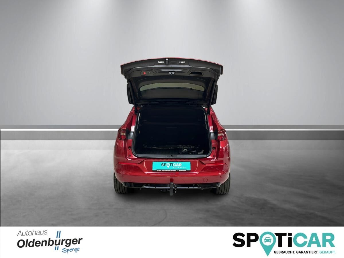 Opel Grandland GSE Plug-In Hybrid 300 PS AHK Leder **sofort verfügbar**