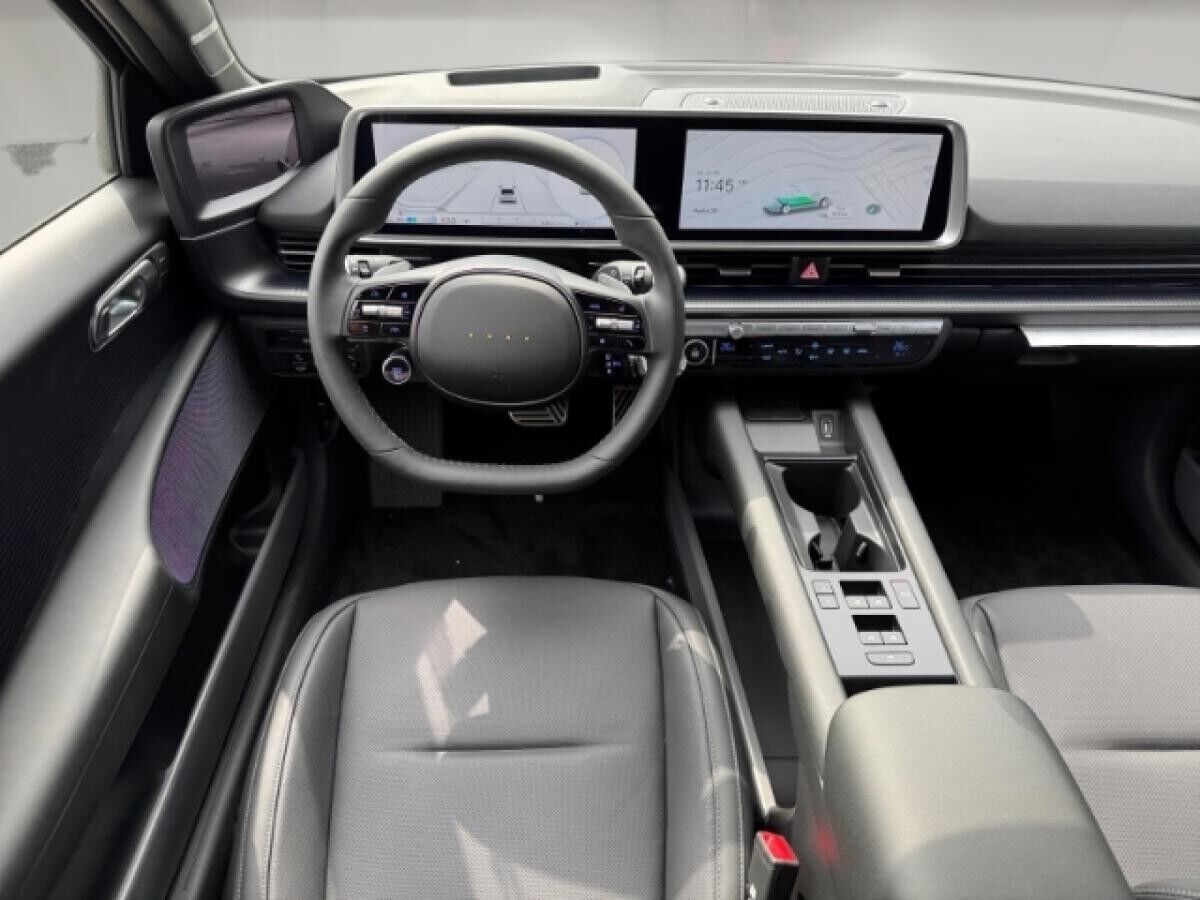 Hyundai IONIQ 6 UNIQ⚠️ | Digit.Außensp. | 20"Felgen | Navi | Klimaauto. | ISOFIX