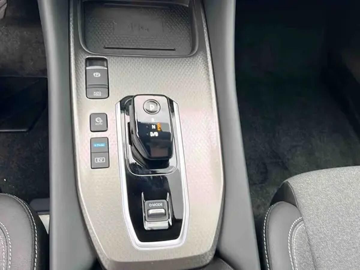 Nissan Qashqai N-CONNECTA e-Power 1.5 VC-T MHEV 4x2 Navi Kamera LED Head UP