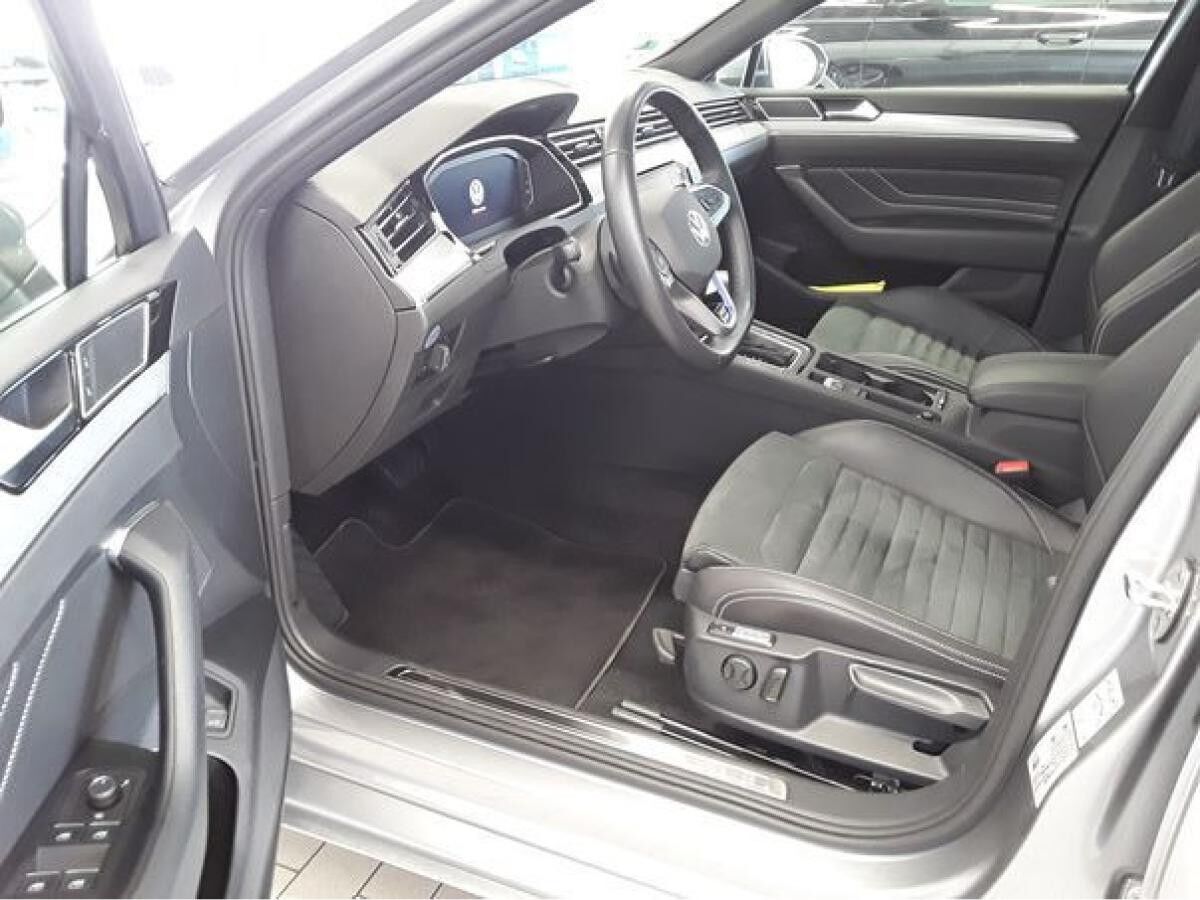 Volkswagen Passat Variant GTE 1.4eTSI HYBRID ACC.5J-G.AHK.STHZG.KAMERA.NAVI+VC.LED.APP-C.SHZ