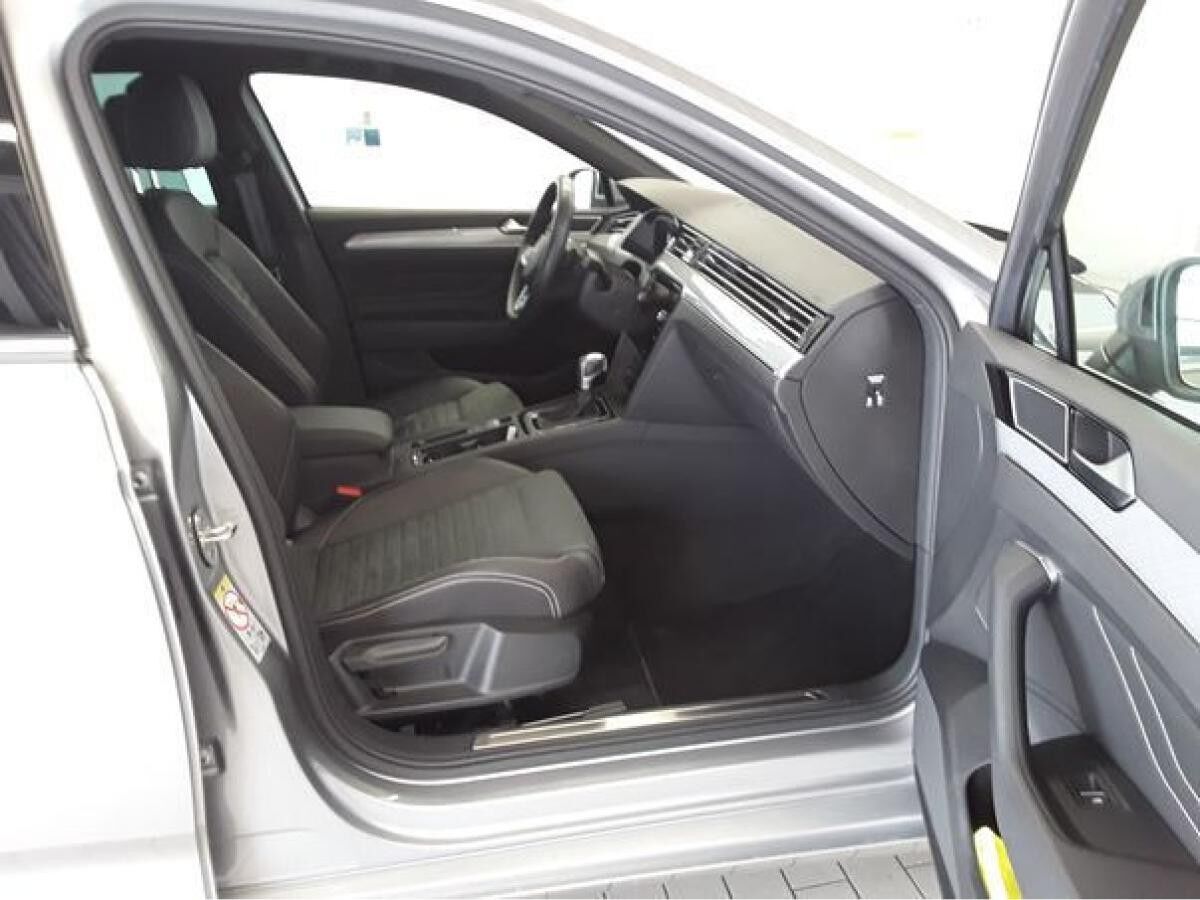 Volkswagen Passat Variant GTE 1.4eTSI HYBRID ACC.5J-G.AHK.STHZG.KAMERA.NAVI+VC.LED.APP-C.SHZ